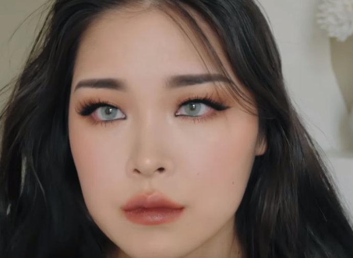 欧美妆容教程-第62张图片-古都长安汉服妆造体验馆