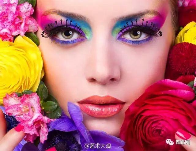 舞台妆容教程-第5张图片-古都长安汉服妆造体验馆