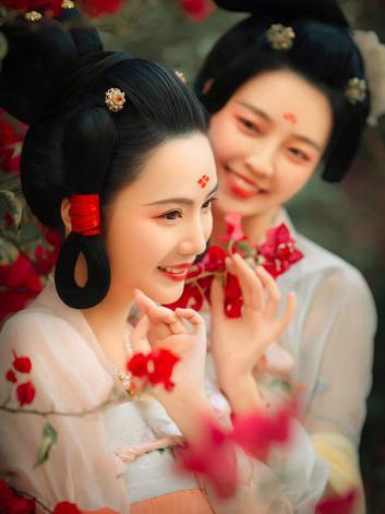 古装妆容教程-第6张图片-古都长安汉服妆造体验馆 古装妆容教程-第6张图片-古都长安汉服妆造体验馆