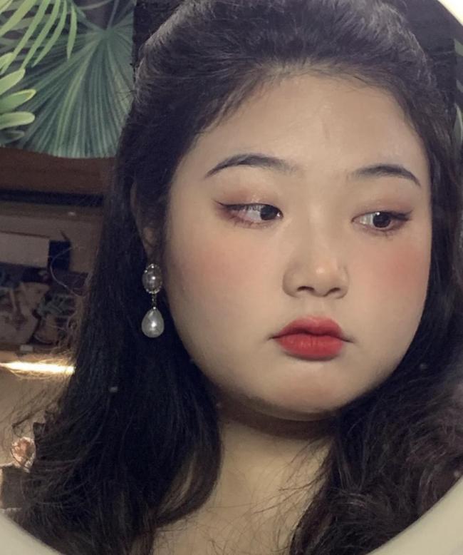 日系妆容教程-第3张图片-古都长安汉服妆造体验馆 日系妆容教程-第3张图片-古都长安汉服妆造体验馆