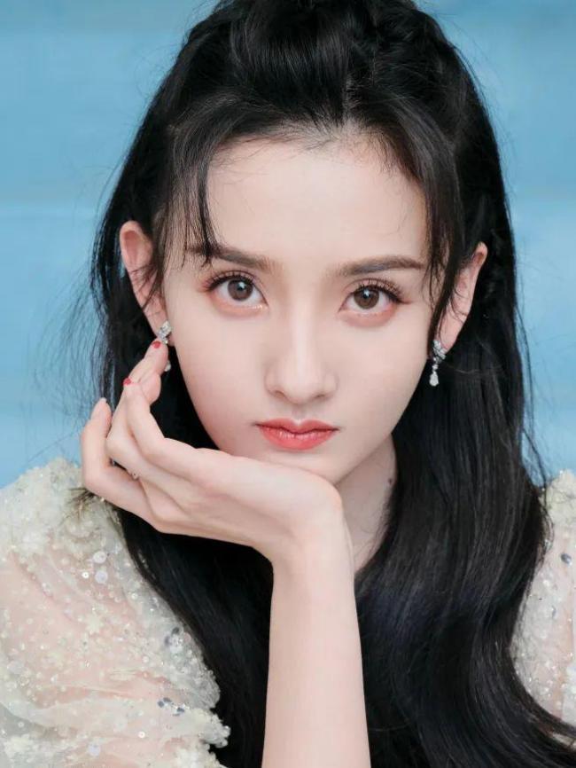 美丽的妆容-第39张图片-古都长安汉服妆造体验馆
