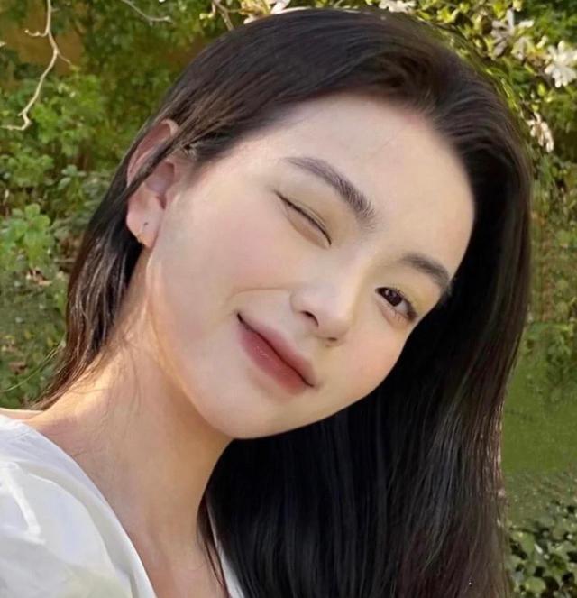 单眼皮的妆容-第7张图片-古都长安汉服妆造体验馆