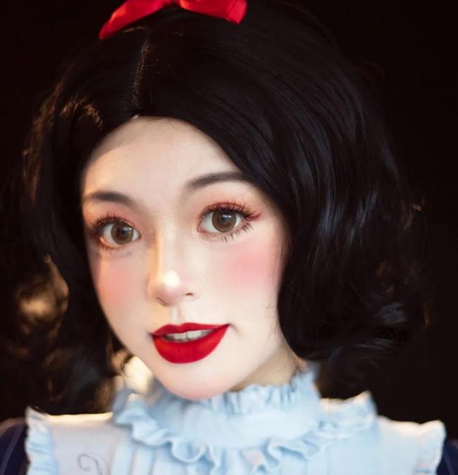 白雪公主的妆容-第1张图片-古都长安汉服妆造体验馆
