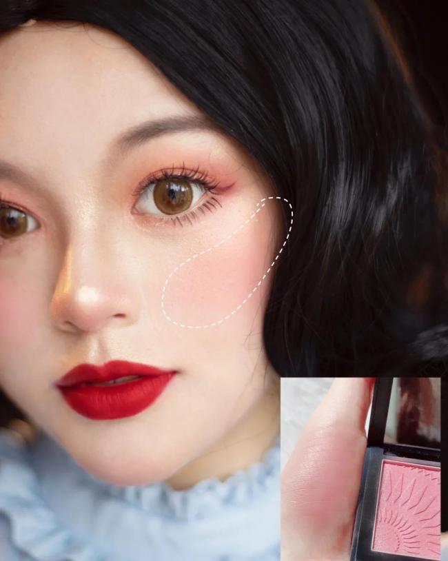 白雪公主的妆容-第4张图片-古都长安汉服妆造体验馆