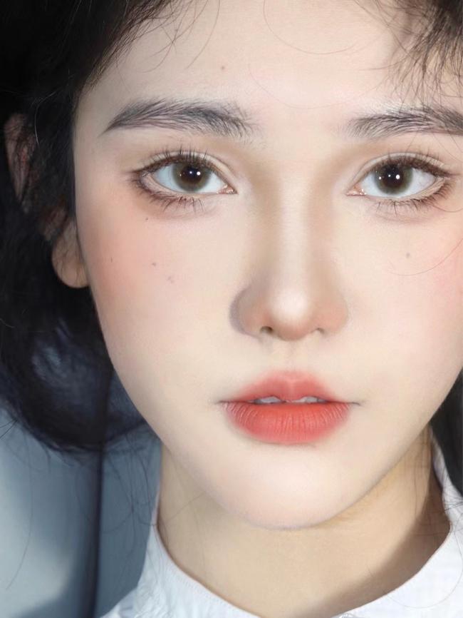 简单的妆容-第17张图片-古都长安汉服妆造体验馆