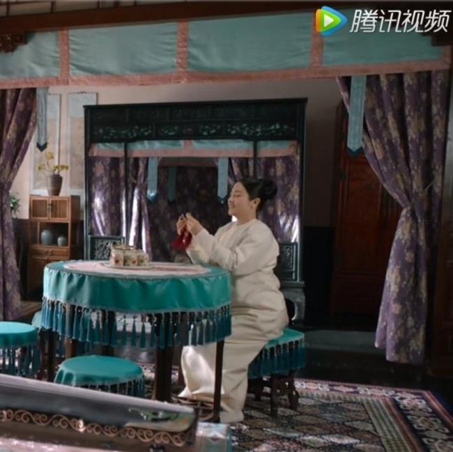 汉服的妆容-第11张图片-古都长安汉服妆造体验馆