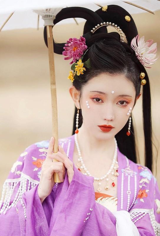 汉服的妆容-第30张图片-古都长安汉服妆造体验馆