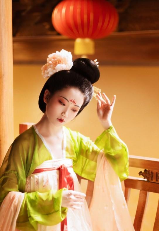 汉服的妆容-第34张图片-古都长安汉服妆造体验馆
