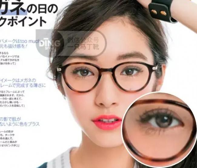 戴眼镜的妆容-第33张图片-古都长安汉服妆造体验馆