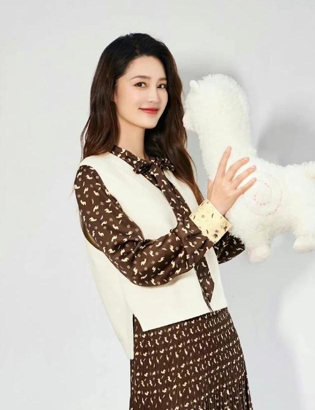 精致的妆容-第19张图片-古都长安汉服妆造体验馆