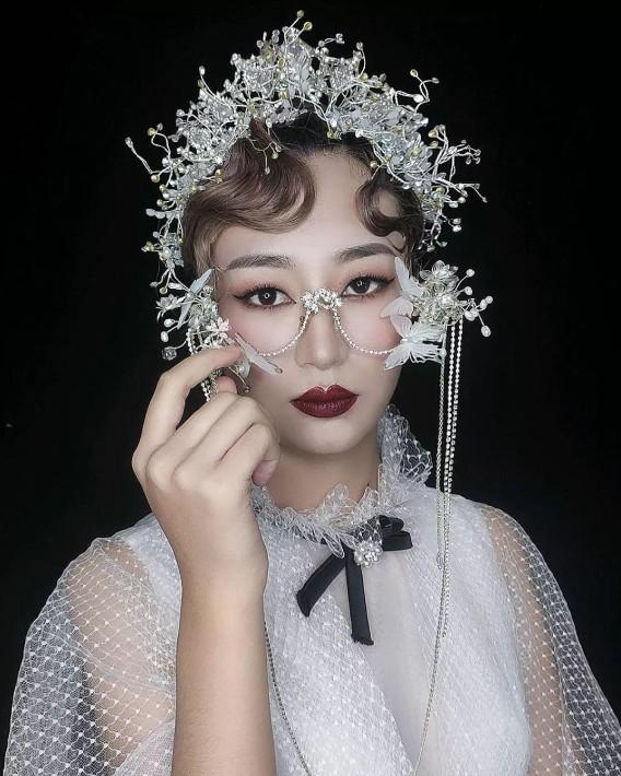 巴洛克新娘妆容特点-第3张图片-古都长安汉服妆造体验馆