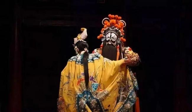戏曲妆容特点-第6张图片-古都长安汉服妆造体验馆