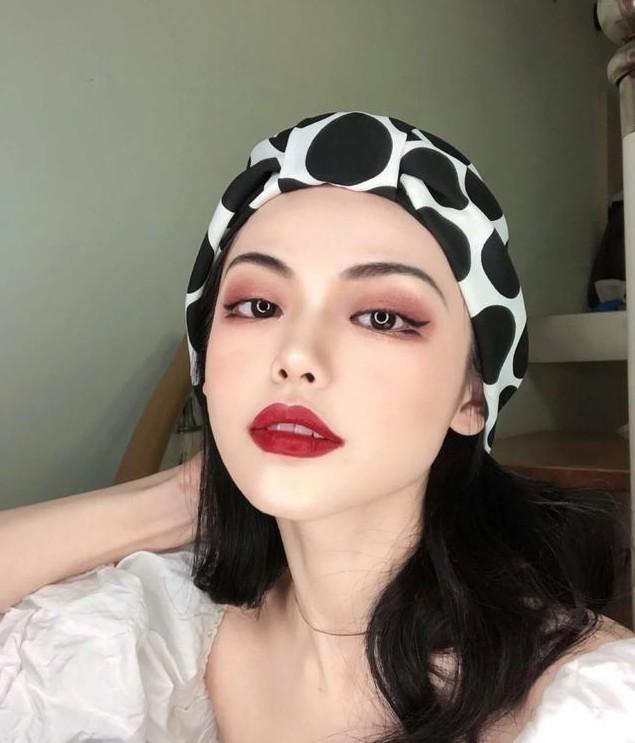 法式妆容特点-第10张图片-古都长安汉服妆造 法式妆容特点-第10张图片-古都长安汉服妆造