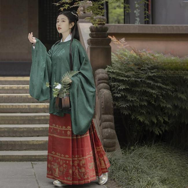 汉服妆容特点-第9张图片-古都长安汉服妆造体验馆