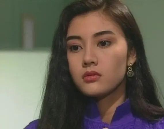 港风妆容特点-第2张图片-古都长安汉服妆造 港风妆容特点-第2张图片-古都长安汉服妆造