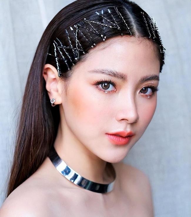 泰国妆容特点-第4张图片-古都长安汉服妆造 泰国妆容特点-第4张图片-古都长安汉服妆造