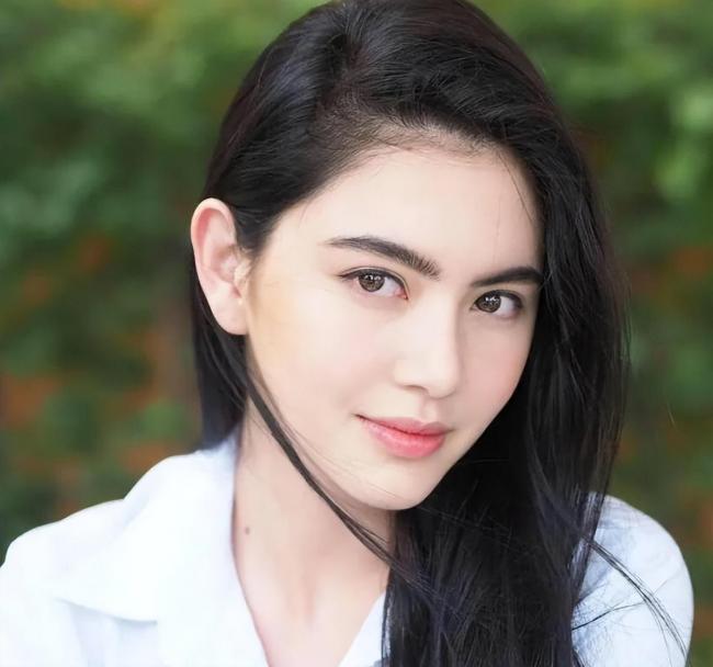 泰国妆容特点-第16张图片-古都长安汉服妆造 泰国妆容特点-第16张图片-古都长安汉服妆造