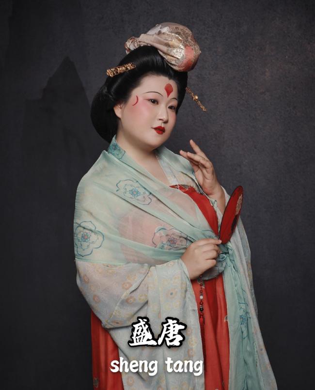 唐朝桃花妆-第2张图片-古都长安汉服妆造体验馆