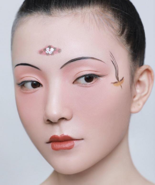 唐朝桃花妆-第10张图片-古都长安汉服妆造体验馆