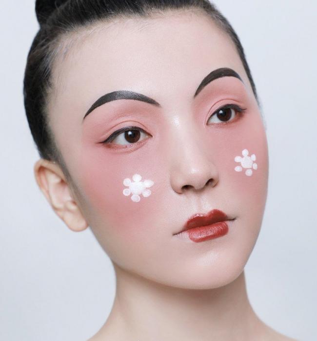 唐朝桃花妆-第14张图片-古都长安汉服妆造体验馆