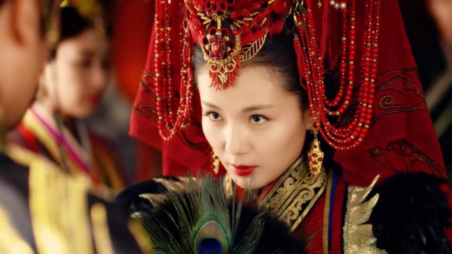 胭脂古法桃花妆-第4张图片-古都长安汉服妆造体验馆