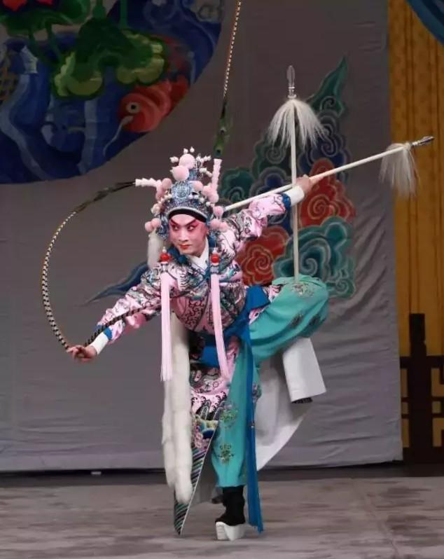 戏曲男舞台妆-第5张图片-古都长安汉服妆造体验馆