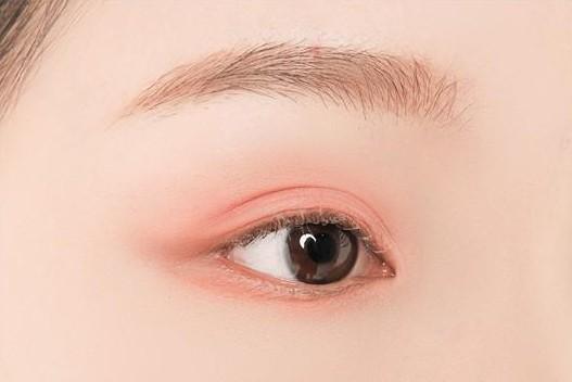 桃花妆怎么画-第1张图片-古都长安汉服妆造体验馆 桃花妆怎么画-第1张图片-古都长安汉服妆造体验馆