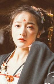 汉服妆画法-第2张图片-古都长安汉服妆造体验馆