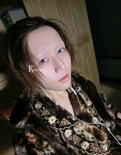 吸血鬼妆容的画法-第3张图片-古都长安汉服妆造体验馆 吸血鬼妆容的画法-第3张图片-古都长安汉服妆造体验馆