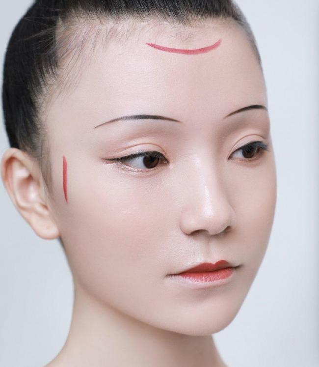 唐朝妆面-第4张图片-古都长安汉服妆造体验馆