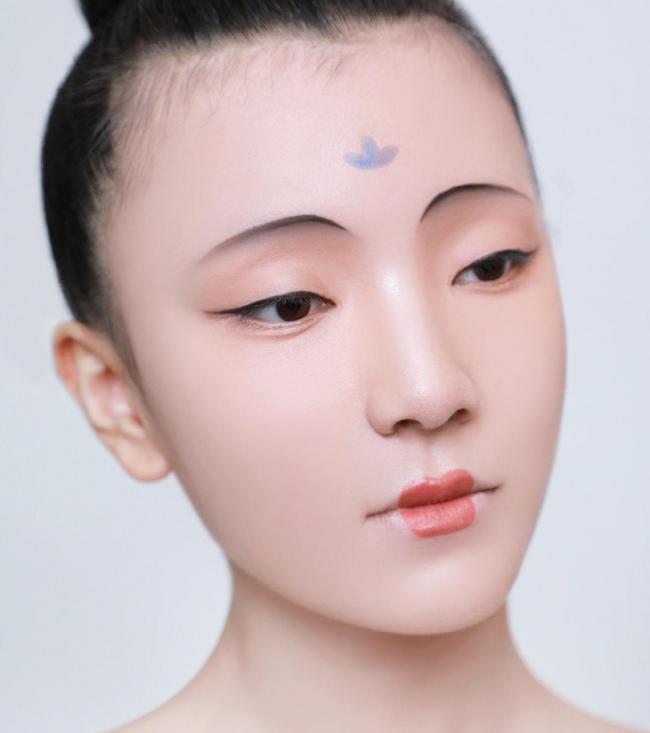 唐朝妆面-第21张图片-古都长安汉服妆造体验馆