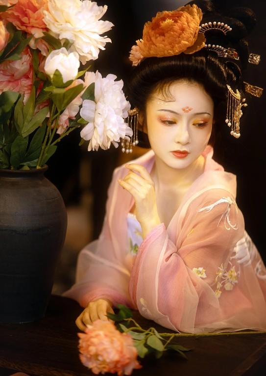 汉服妆图片-第39张图片-古都长安汉服妆造体验馆
