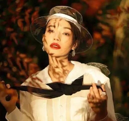 舞台妆图片-第2张图片-古都长安汉服妆造体验馆