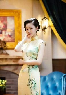 旗袍妆造-第7张图片-古都长安汉服妆造体验馆