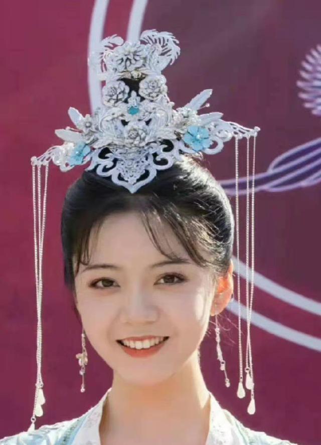 传统服饰妆造-第6张图片-古都长安汉服妆造体验馆 传统服饰妆造-第6张图片-古都长安汉服妆造体验馆