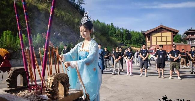 传统服饰妆造-第11张图片-古都长安汉服妆造体验馆 传统服饰妆造-第11张图片-古都长安汉服妆造体验馆