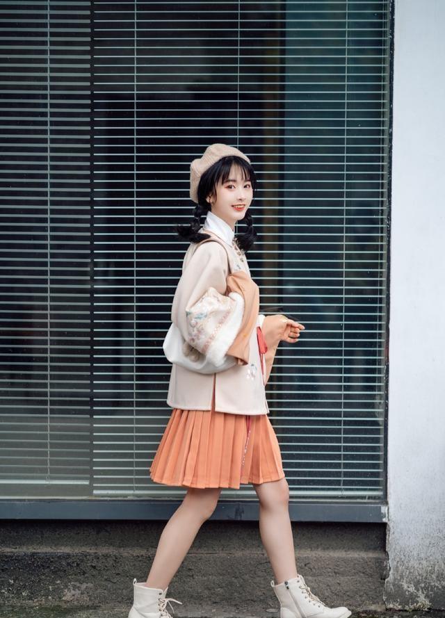 汉元素妆造-第5张图片-古都长安汉服妆造体验馆