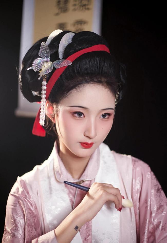 中式服装妆造-第9张图片-古都长安汉服妆造体验馆 中式服装妆造-第9张图片-古都长安汉服妆造体验馆