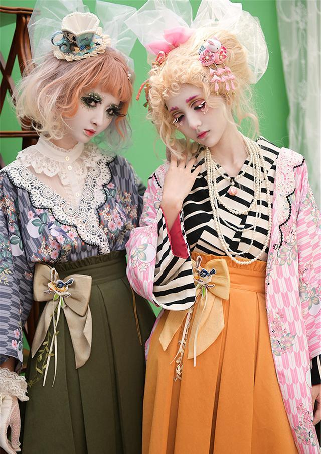 洛丽塔服饰妆造-第4张图片-古都长安汉服妆造体验馆