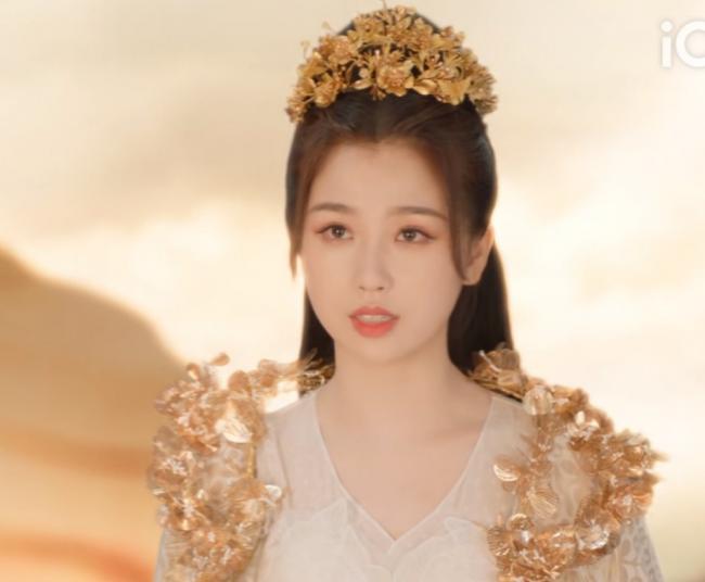 齐胸襦裙妆造-第12张图片-古都长安汉服妆造体验馆