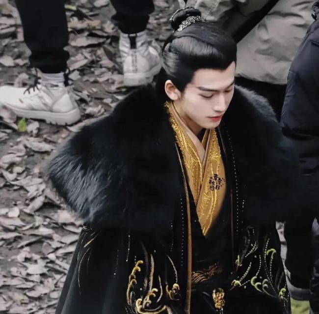 魏晋风妆造-第19张图片-古都长安汉服妆造体验馆 魏晋风妆造-第19张图片-古都长安汉服妆造体验馆