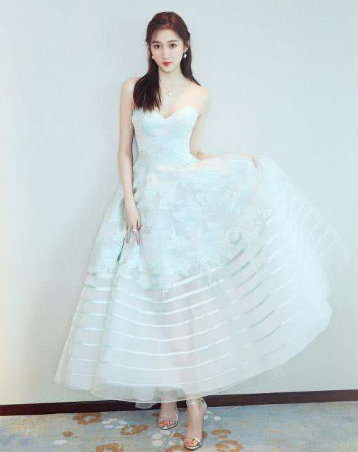抹胸怎么穿-第6张图片-古都长安汉服妆造体验馆