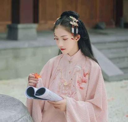 汉服穿法