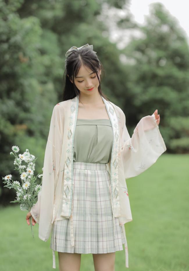 汉服的穿法-第4张图片-古都长安汉服妆造 汉服的穿法-第4张图片-古都长安汉服妆造