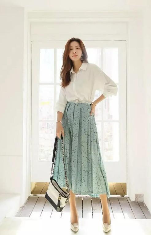衬衫的穿法多种造型女-第5张图片-古都长安汉服妆造 衬衫的穿法多种造型女-第5张图片-古都长安汉服妆造