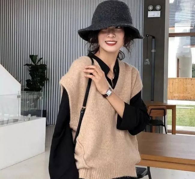 衬衫的穿法多种造型女-第45张图片-古都长安汉服妆造 衬衫的穿法多种造型女-第45张图片-古都长安汉服妆造