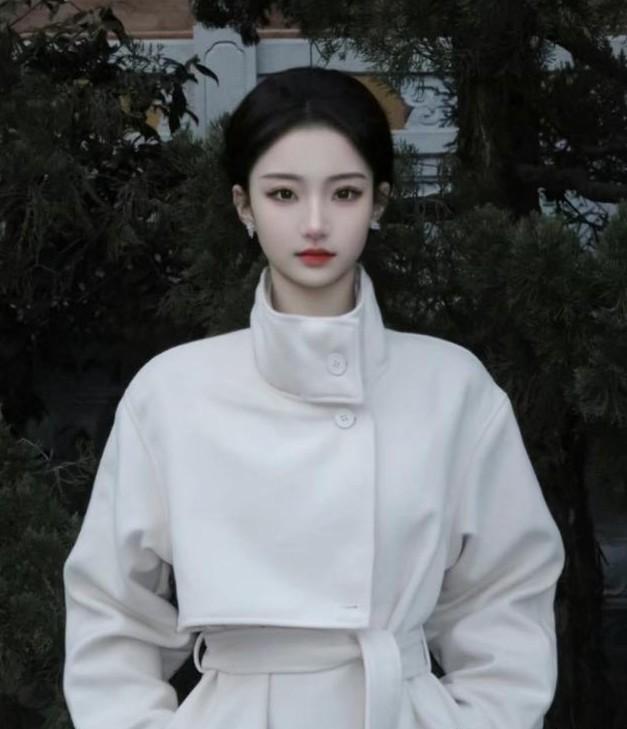 简单的公主头发型扎法-第10张图片-古都长安汉服妆造体验馆
