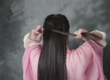 儿童汉服头发简单扎法-第6张图片-古都长安汉服妆造体验馆