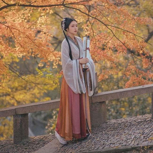 古装头发简单扎法-第6张图片-古都长安汉服妆造体验馆